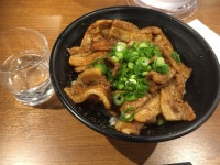 『しびれる豚丼』by takan664 : 串揚げじゅらく アメ横店 - 上野広小路/串揚げ・串かつ [食べログ] しびれる豚丼(takan664)... 