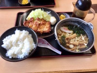 『栃木では珍しい米沢らーめん』by ν-type : 鈴木屋 - 矢板/ラーメン [食べログ] 栃木では珍しい米沢らーめん(ν-type)-鈴木屋