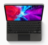 iPads become more laptop-like with the arrival of full mouse and trackpad support | TechCrunch
