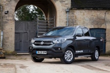 쌍용차 렉스턴 스포츠, 영국 ‘최고의 픽업’ 수상