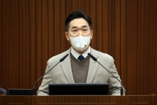 [5분 자유발언] 세종시의회 김재형 의원, “노선 개편과 시외버스 정류장 설치로 버스 접근성 향상” [5분 자유발언] 세종시의회 김재형 의원... 
