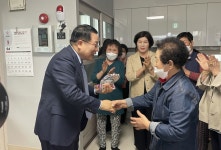정헌율 익산시장, 주민과의 대화 ′우리동네행복버스(송학동)′