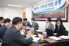 ＂엄마, 나 오늘도 1시간 늦어.＂ 서재 지역 하굣길 버스 혼잡, 학생들... ＂  서재 지역 하굣길 버스 혼잡, 학생들 이용 불편 시내버스... 