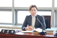 정선희 의원 대표발의, ‘천안시, 충남 기초자치단체 최초로 반려식물문화 조례 통과로 사회적 효과 기대’