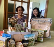 안성시노인복지관, 노인맞춤돌봄서비스사업 2024년 신한라이프와 함께하는「한가위맞이 행복나눔 꾸러미 지원사업」진행