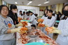 의정부여자중학교, 김장김치로 지역사회에 온정 나눔 실천