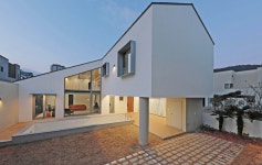 우리가 살고 싶은 집! 우수주택 보러 오시소~ 2024년 경상남도 우수주택 작품 순회전시회 개최