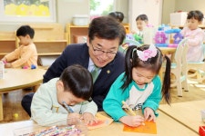 윤건영 충북교육감, 학부모가 안심할 수 있는 유치원 환경 조성 지원 약속