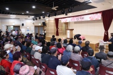 의왕시 사랑채.아름채 노인복지관, 어버이날 기념행사 성료