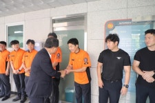 김용호 시의원, 용산소방서 방문해 폭염 속 현장 소방관 격려