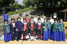 진교훈 강서구청장, 허준축제 성공기원제에 초헌관으로 참여