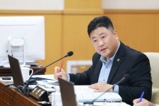 대전시의회 방진영 의원, “1억 원짜리 용역사업이 이 정도 수준?”... 대전시의회 방진영 의원, “1억 원짜리 용역사업이 이 정도 수준?”... 
