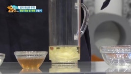 어떤 얼룩이든 다 지운다! 화학성분 0% 천연 만능 밥세제 만들기 | ZUM TV