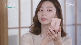 테로 수진이가 제안하는 겨울철 수정메이크업 TIP! | ZUM TV