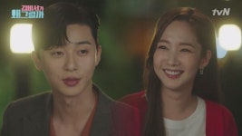 영주니 뜨거워쪄 호로록 김치 올려줭 (오늘 야식은 사발면) | ZUM TV