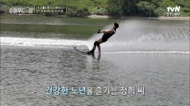 수상스키 엑티브 시니어, 63세 박정희! 각종 염증으로 인한 혈관 질환을 이겨낸 비결은?! | tvN STORY 220710 방송 | ZUM TV