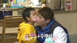 승재, 옥수동 뽑기왕 혁수 삼촌에 ´뿅♥´ | ZUM TV