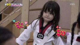 태권도 배우러 온 나은이, 태권나은! | ZUM TV