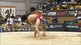 [제33회 전국시·도대항장사씨름대회] 김태훈(운송중학교) VS 김민수(무룡중학교) | ZUM TV