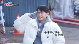 알고보니 민호와 같은 부대였던 일일 알바생 옹성우😎 | KBS 250203 방송 | ZUM TV
