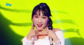 홀릭스 - Hey Leader(HOLICS - Hey Leader) | ZUM TV