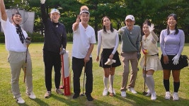 [꿀잼 콘텐츠] 수준급 골프 실력에 유쾌한 입담까지…돌아온 ′렛츠고 파크골프′ | ZUM TV