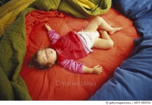 a0071-000333a | 게티이미지코리아 | Toddler Sleeping on Bed Royalty-Free 이미지