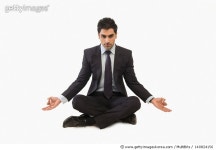 140824156 | 게티이미지코리아 | Businessman meditating Royalty-Free 이미지