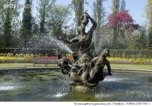 E3ARD13160-700-1 | 게티이미지코리아 | Triton fountain with flower background, Queen Mary Gardens, Regents Park, London NW1... 