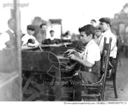 GRANC0002757_H | 게티이미지코리아 | CHILD LABOR, 1910. /nBoy working in a cigar factory. Photographed in 1910 by Lewis Hine.... 