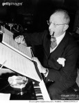 GRANC0259936_H | 게티이미지코리아 | JEROME DAVID KERN /n(1885-1945). American composer. Photograph, 1943. Rights-Managed 이미지