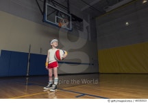 465352523 | 게티이미지코리아 | Nerd Basketball Royalty-Free 이미지