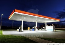 528101243 | 게티이미지코리아 | Retail Gasoline Station Royalty-Free 이미지