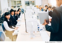 476944008 | 게티이미지코리아 | Computer Lab in Japanese Junior High School Royalty-Free 이미지