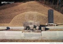 MXGA17000222 | 게티이미지코리아 | 이항로 선생 묘 Rights-Managed 이미지