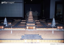 MXGA17000418 | 게티이미지코리아 | 미륵사 모형(백제) Rights-Managed 이미지