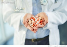 889112852 | 게티이미지코리아 | Pills for prevention and cure Royalty-Free 이미지