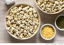 1000640684 | 게티이미지코리아 | Popcorn with Cheese, Garlic and Oregano Royalty-Free 이미지