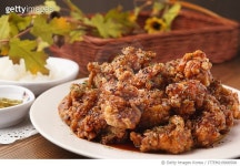 ITTEM219000508 | 게티이미지코리아 | 간장치킨 Royalty-Free 이미지