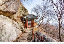 MZEGD19000018 | 게티이미지코리아 | 충남 서산 죽사 삼문 Rights-Managed 이미지