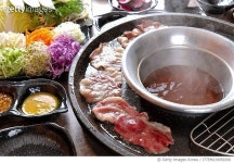 ITTEM219059290 | 게티이미지코리아 | 고기,모듬구이,샤브샤브,소스 Royalty-Free 이미지