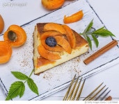 1152789865 | 게티이미지코리아 | High Angle View Of Dessert In Plate On Table Royalty-Free 이미지