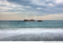 MBRF19012046 | 게티이미지코리아 | VD713 경북 경주 감포.잠든 수중 왕릉.문무대왕암.사적 제158호 Royalty-Free 이미지