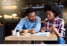 1169508921 | 게티이미지코리아 | She always giving me valuable pointers Royalty-Free 이미지