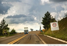 1218290211 | 게티이미지코리아 | Brazilian road. Royalty-Free 이미지