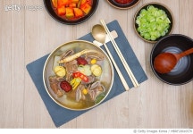 MBRF20010579 | 게티이미지코리아 | 한국문화 한국음식 Royalty-Free 이미지