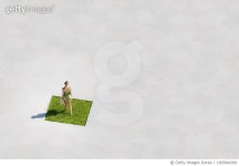 1305894399 | 게티이미지코리아 | Abstract concrete patio with small grass patch Royalty-Free 이미지