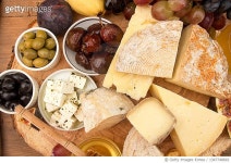 1347748692 | 게티이미지코리아 | Directly above shot of various cheese on table Royalty-Free 이미지