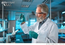 1395215310 | 게티이미지코리아 | Attractive Mature Male Professional at the Laboratory Royalty-Free 이미지