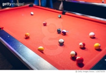 1395756359 | 게티이미지코리아 | Billiard balls on a pool table Royalty-Free 이미지